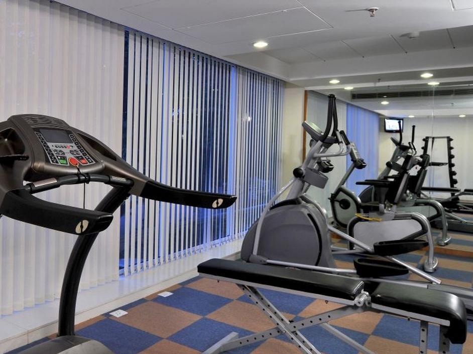 Hometel Hotel 4*