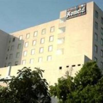 होटल Hometel 4*