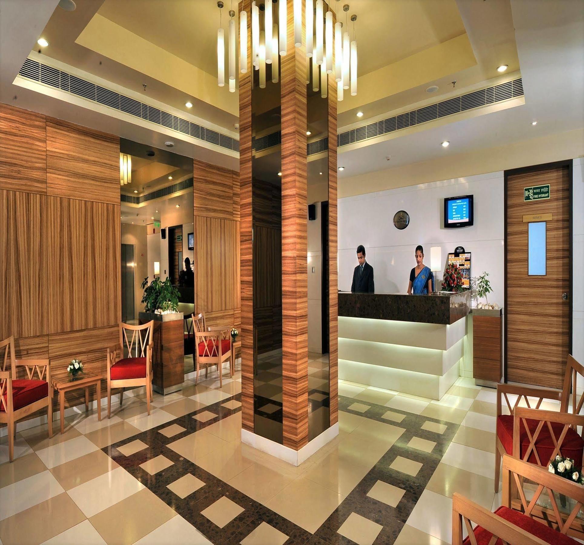 Hometel 4*