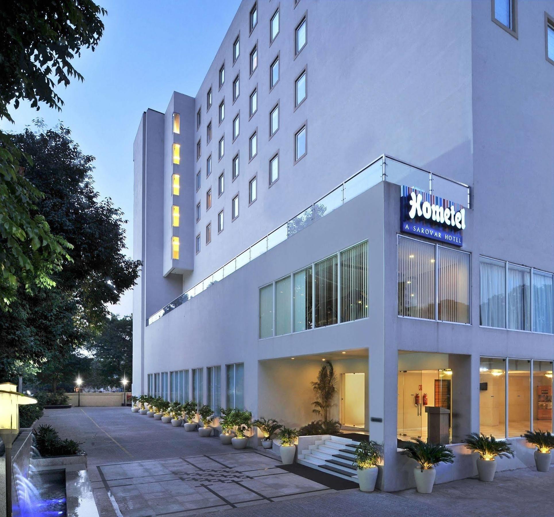 Hometel Hotel