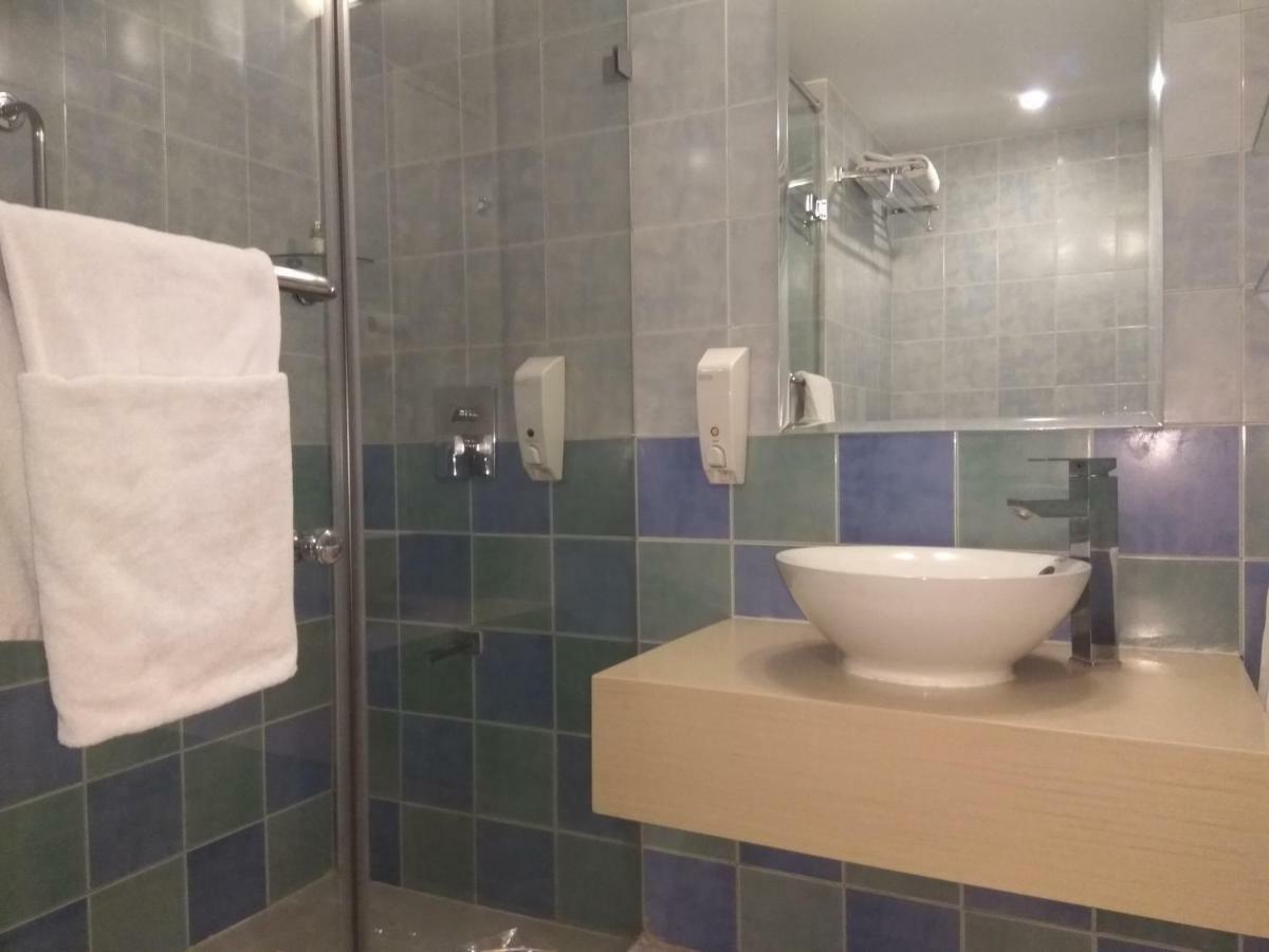 Hotel Hometel 4*